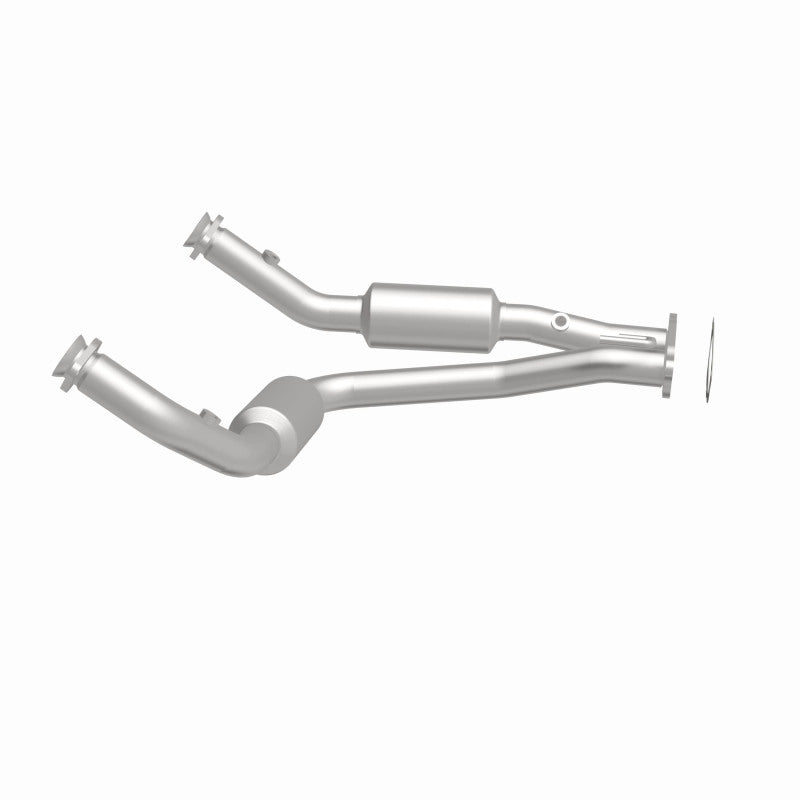 MagnaFlow California Grade CARB Compliant Direct-Fit Catalytic Converter 5481682 360 Degree Image Set