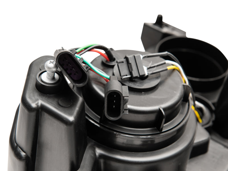 Raxiom 08-14 Dodge Challenger Halo Projctr Headlights w/Sequential Turn Signals-Blk Hsng(Clear Lens) CH3761 CH3761 Photo - Close Up