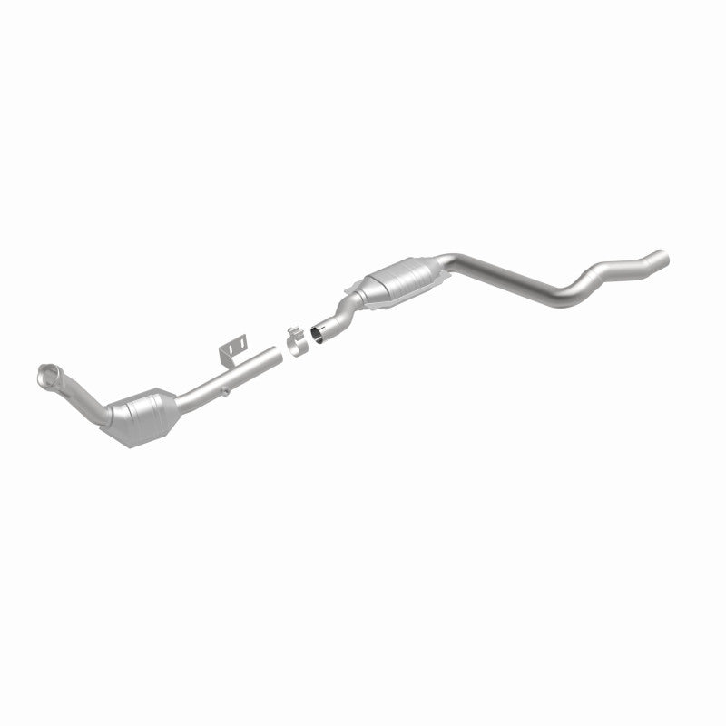 MagnaFlow Mercedes-Benz ML350 OEM Grade Federal / EPA Compliant Direct-Fit Catalytic Converter 52116 360 Degree Image Set