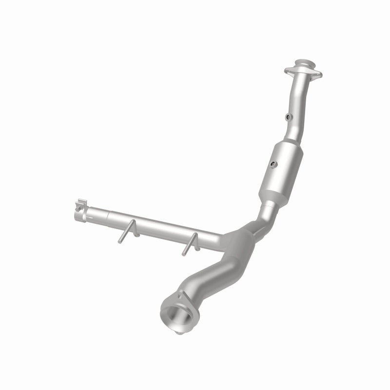 Magnaflow 15-17 Ford F-150 3.5L Direct Fit Converter 5551469 5551469 360 Degree Image Set