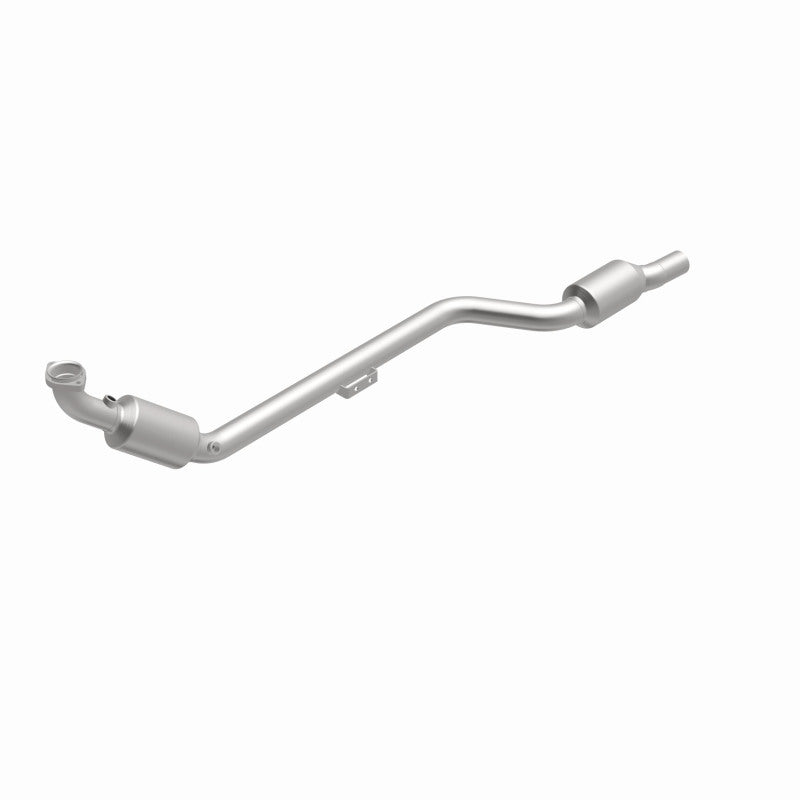 MagnaFlow Mercedes-Benz CLK320 California Grade CARB Compliant Direct-Fit Catalytic Converter 5411806 360 Degree Image Set