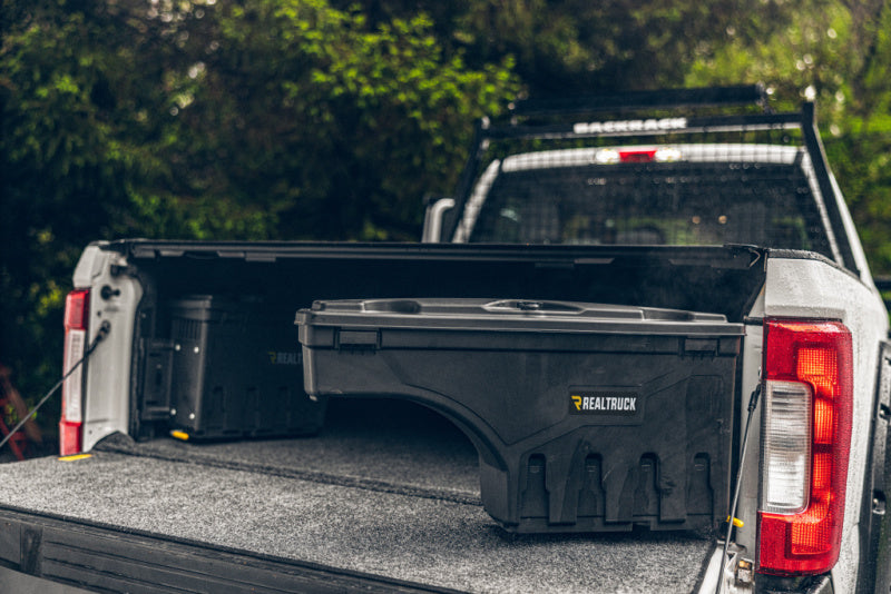 Undercover SwingCase Truck Bed Tool Box SC205P Photo - Mounted