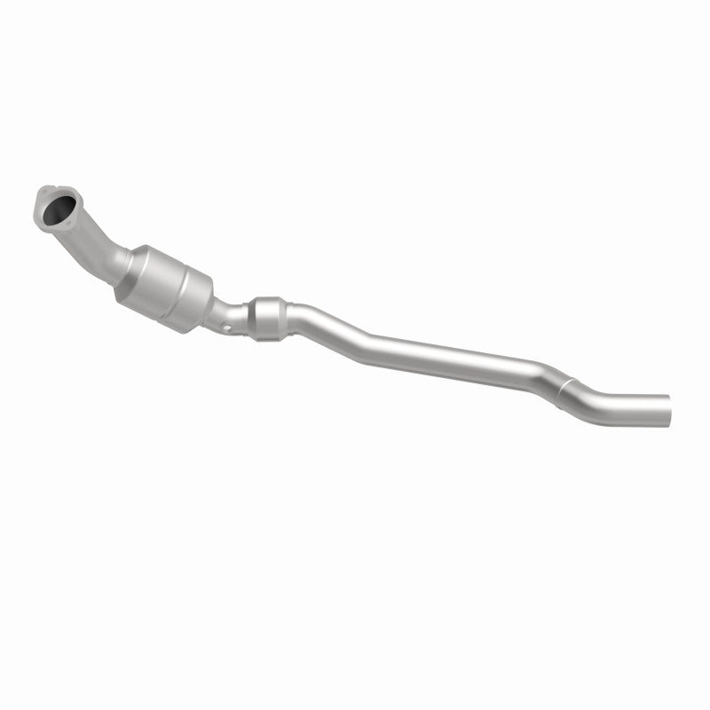 MagnaFlow OEM Grade Federal / EPA Compliant Direct-Fit Catalytic Converter 51585 360 Degree Image Set