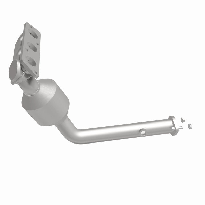 MagnaFlow Land Rover Freelander HM Grade Federal / EPA Compliant Manifold Catalytic Converter 24121 360 Degree Image Set