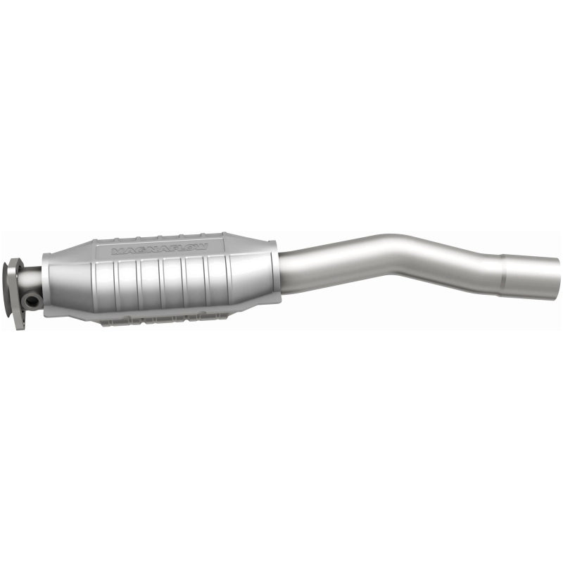 MagnaFlow Volvo Standard Grade Federal / EPA Compliant Direct-Fit Catalytic Converter 23949 Photo - out of package
