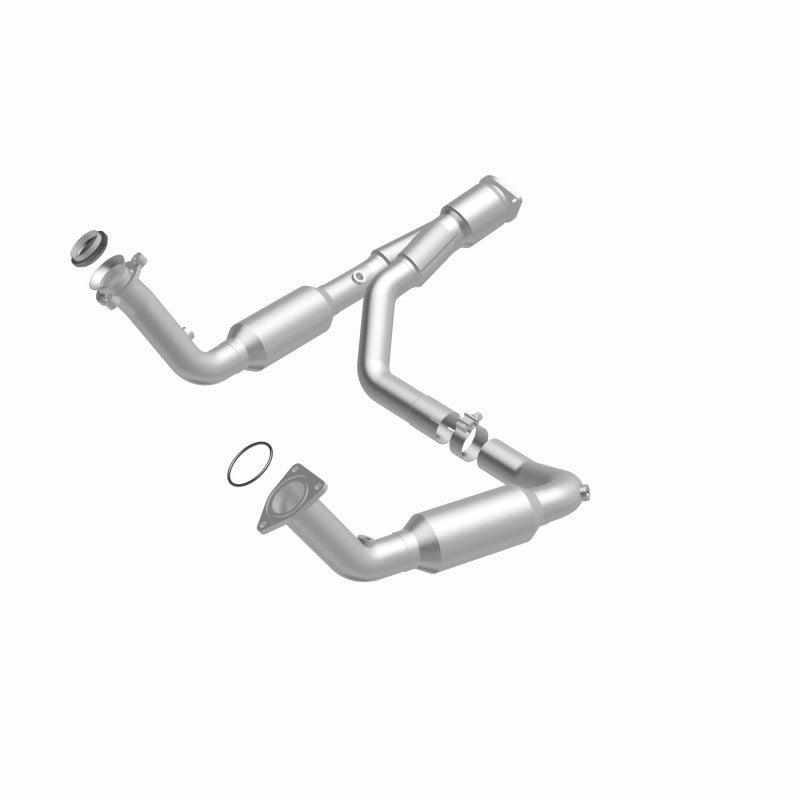 MagnaFlow California Grade CARB Compliant Direct-Fit Catalytic Converter 5451650 360 Degree Image Set