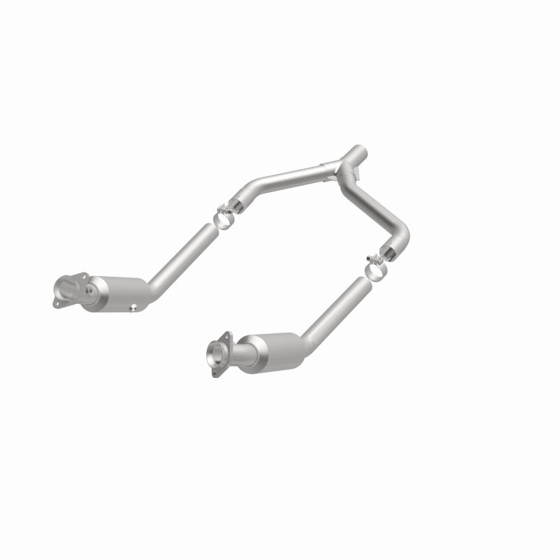 MagnaFlow Ford Mustang OEM Grade Federal / EPA Compliant Direct-Fit Catalytic Converter 49533 360 Degree Image Set
