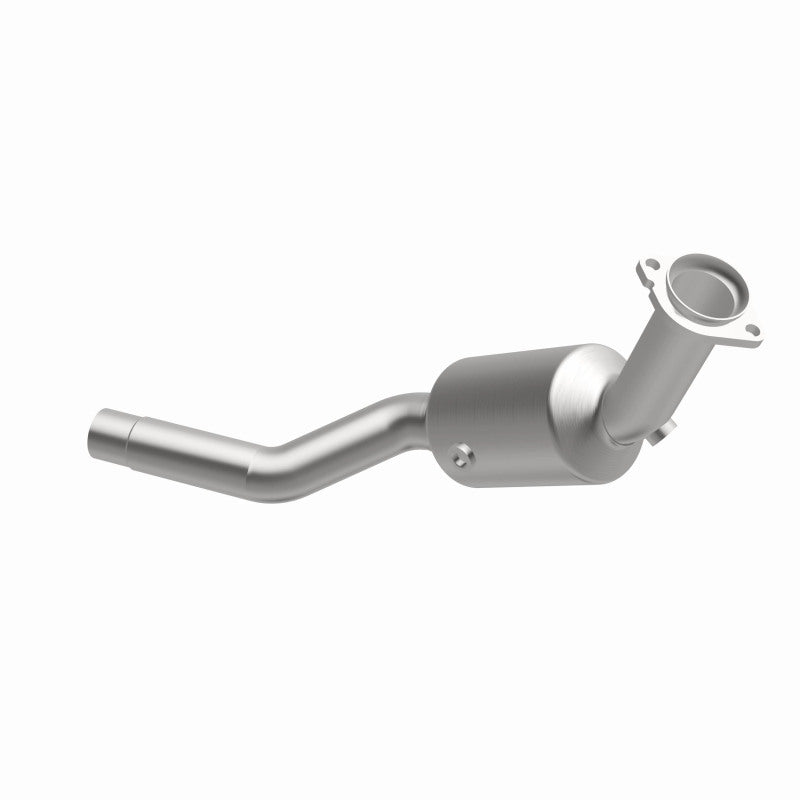 MagnaFlow Jaguar California Grade CARB Compliant Direct-Fit Catalytic Converter 5461954 360 Degree Image Set