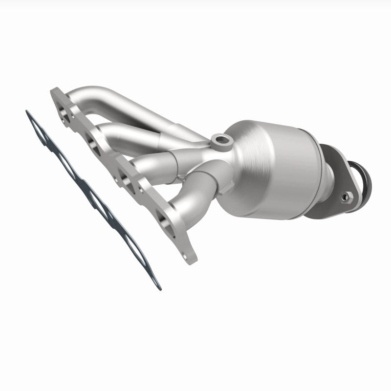 Magnaflow 2016 Mitsubishi Outlander Manifold 2.4L Direct Fit Catalytic Converter 290103 290103 360 Degree Image Set