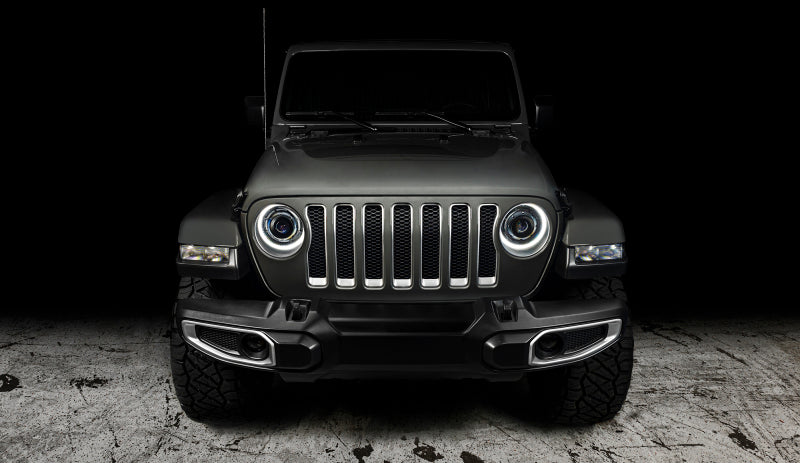ORACLE Lighting Oracle Jeep JL/Gladiator JT Oculus Switchback Bi-LED Projector Headlights - Amber/White Switchback 5839-023 5839-023 Photo - lifestyle view