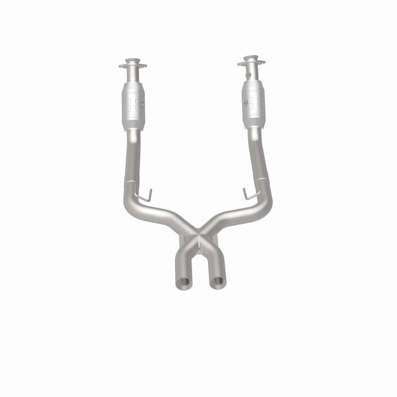 MagnaFlow Ford Mustang Standard Grade Federal / EPA Compliant Direct-Fit Catalytic Converter 15448 360 Degree Image Set