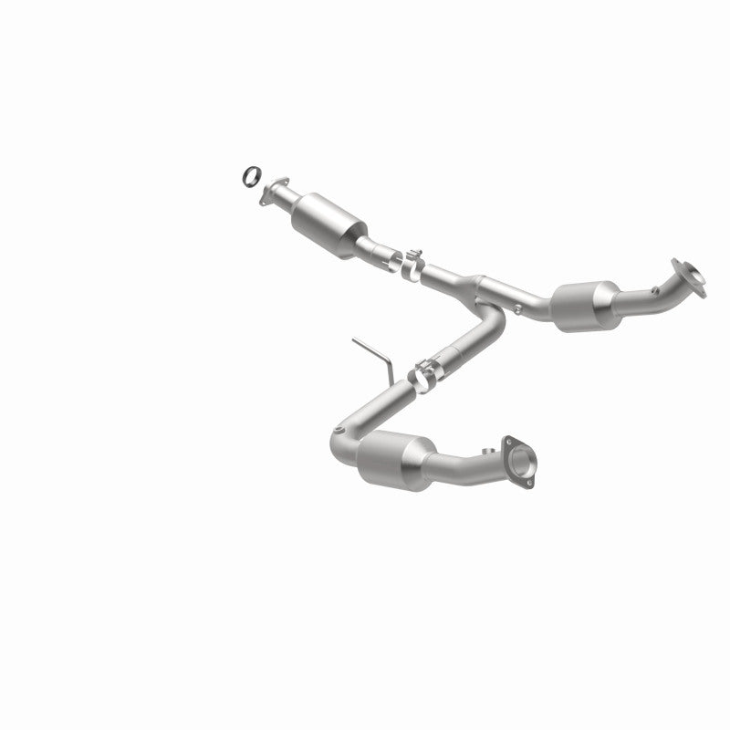 MagnaFlow California Grade CARB Compliant Direct-Fit Catalytic Converter 5481108 360 Degree Image Set
