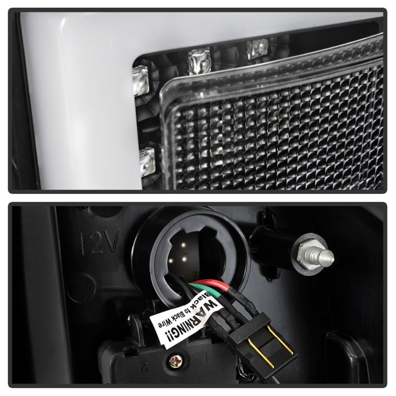 Spyder 16-17 Toyota Tacoma LED Tail Lights - Black (ALT-YD-TT16-LED-BK) 5085733 5085733 Photo - Unmounted