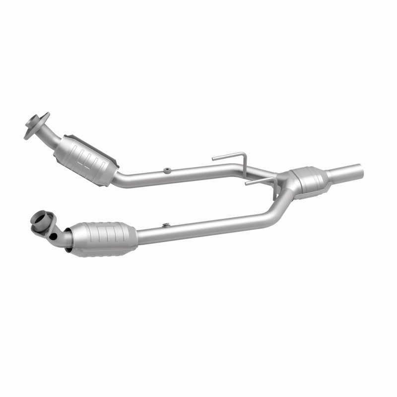MagnaFlow California Grade CARB Compliant Direct-Fit Catalytic Converter 444080 360 Degree Image Set