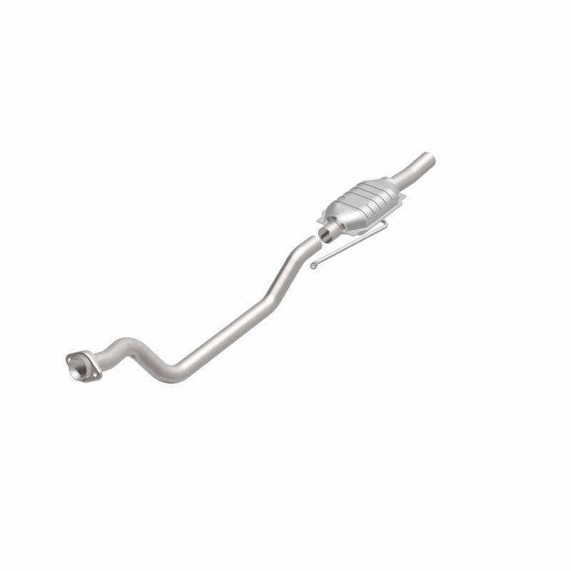 MagnaFlow Ford Standard Grade Federal / EPA Compliant Direct-Fit Catalytic Converter 93301 360 Degree Image Set