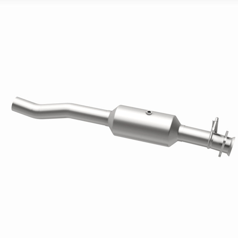 Magnaflow 16-19 Ford F-650 V10 6.8L Underbody Direct Fit Catalytic Converter 280445 280445 360 Degree Image Set