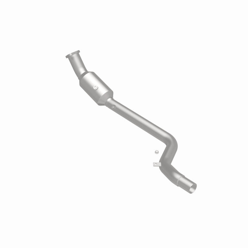 MagnaFlow California Grade CARB Compliant Direct-Fit Catalytic Converter 5561241 360 Degree Image Set