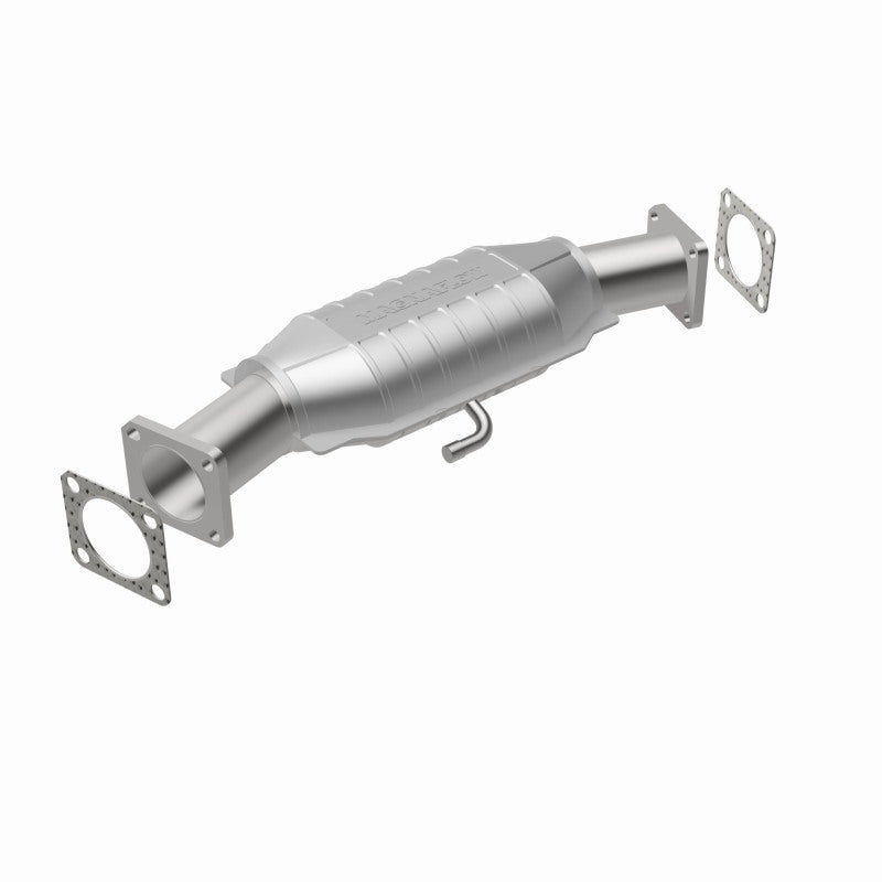MagnaFlow Chevrolet Standard Grade Federal / EPA Compliant Direct-Fit Catalytic Converter 93426 360 Degree Image Set