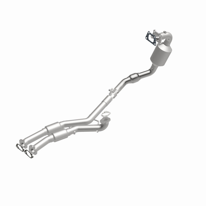 MagnaFlow Cadillac SRX California Grade CARB Compliant Manifold Catalytic Converter 5582647 360 Degree Image Set