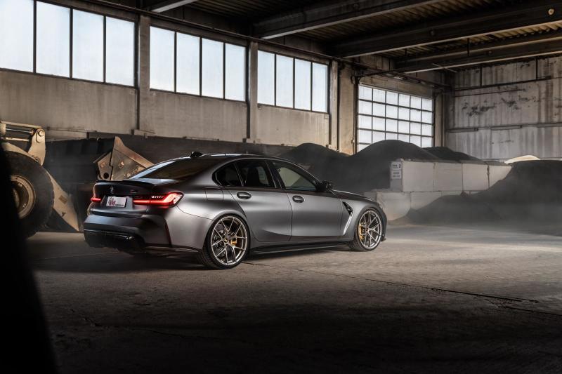 KW 2021+ BMW M3 (G80) Sedan/ M4 (G82) Coupe 2WD Coilover Kit V3 352200EB 352200EB Photo - lifestyle view