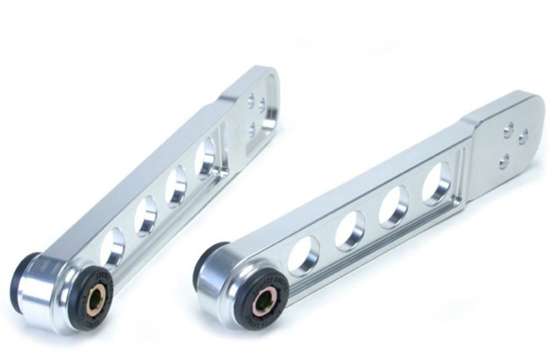 Skunk2 Pro Series Rear Lower Control Arms 02-06 Honda Element/02-06 Acura RSX 542-05-0205 Photo - Primary