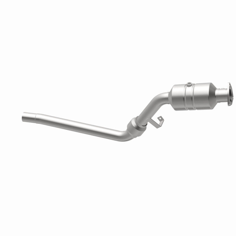 MagnaFlow Audi A4 Quattro OEM Grade Federal / EPA Compliant Direct-Fit Catalytic Converter 51124 360 Degree Image Set