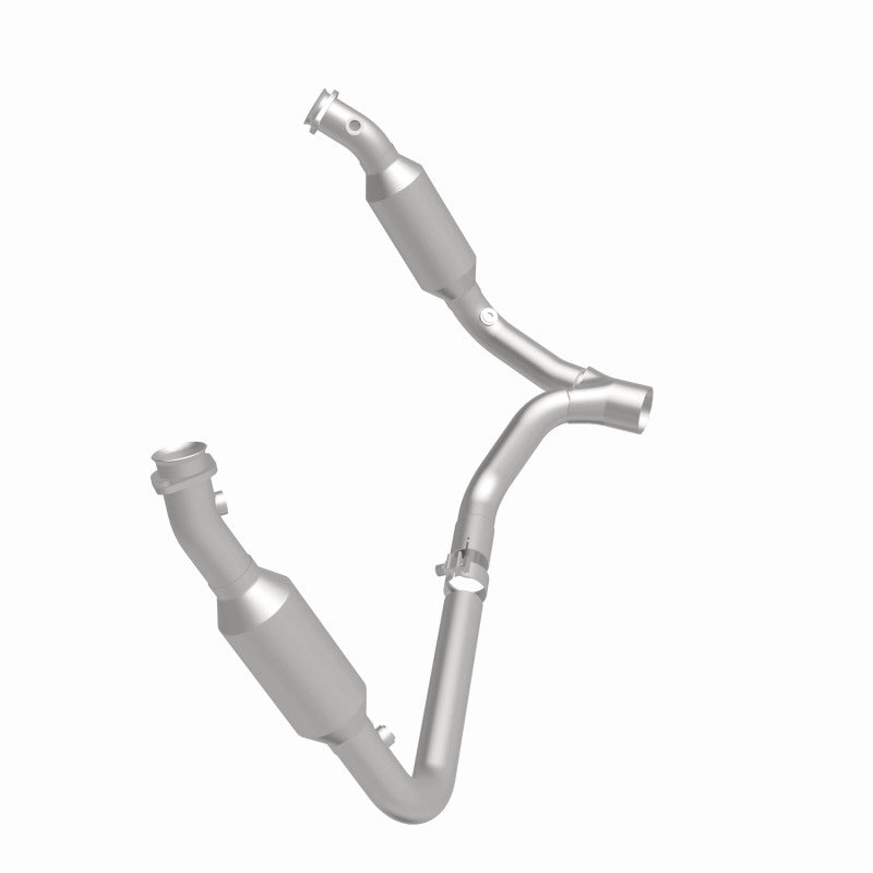 MagnaFlow Dodge Ram 1500 California Grade CARB Compliant Direct-Fit Catalytic Converter 5451711 360 Degree Image Set