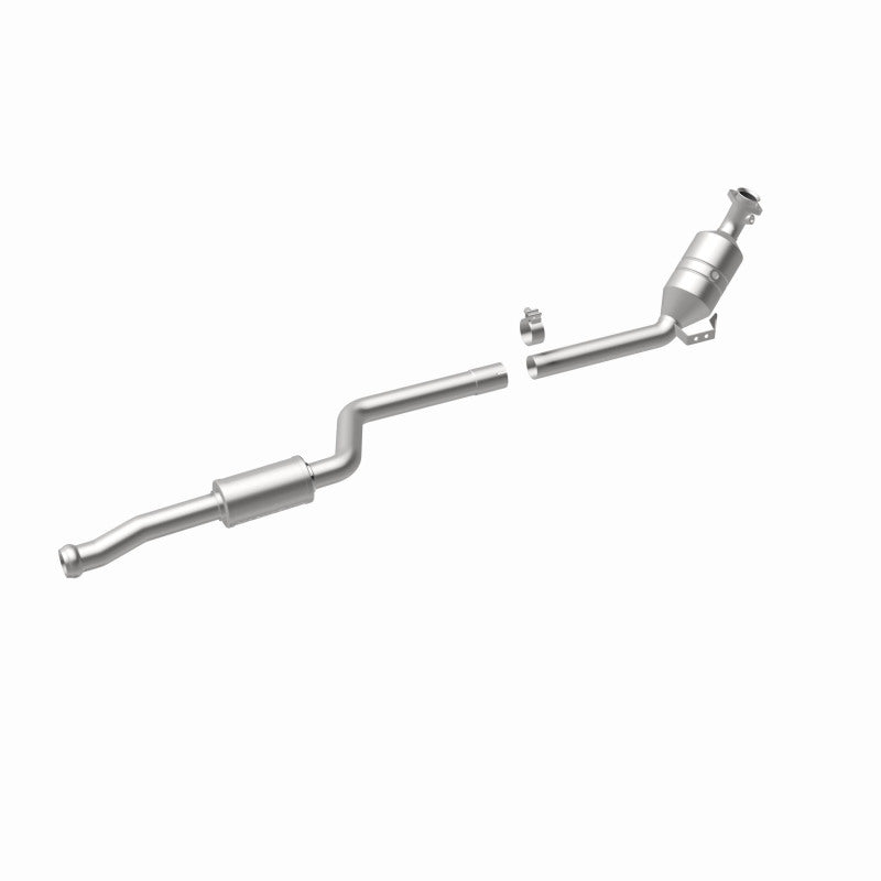 MagnaFlow Mercedes-Benz OEM Grade Federal / EPA Compliant Direct-Fit Catalytic Converter 51922 360 Degree Image Set