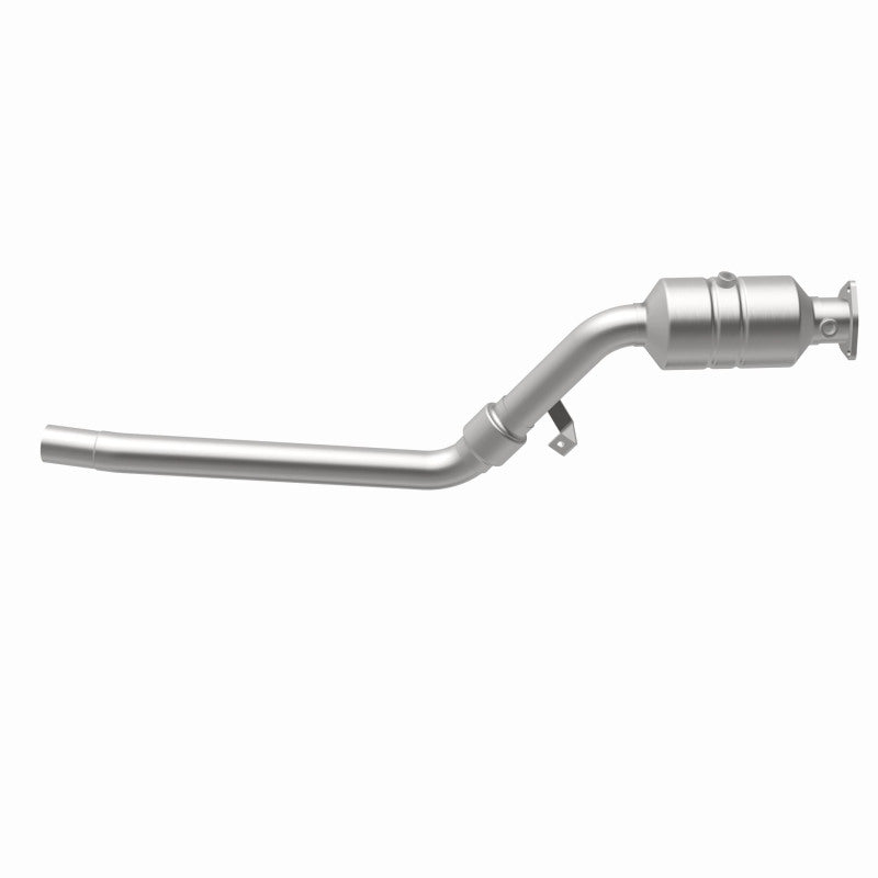 MagnaFlow Audi A4 Quattro OEM Grade Federal / EPA Compliant Direct-Fit Catalytic Converter 51115 360 Degree Image Set