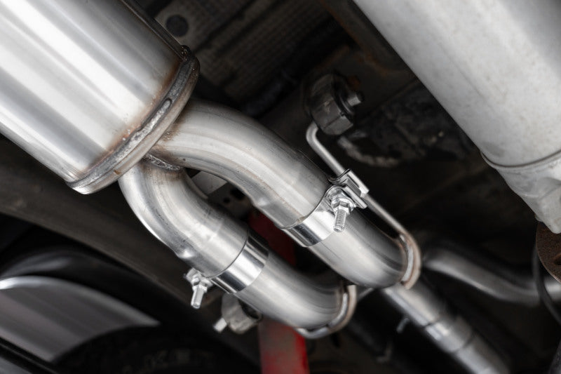 MBRP 19-21 Chevy Silverado 1500 6.2L 2.5in Dual Split Rear Cat Back w/ Quad Carbon Fiber Tips- T304 S50053CF S50053CF Photo - Close Up