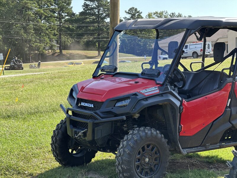 Seizmik 16-23 Honda Pioneer 1000/ 5 Windshield Vented AR2 50-50495kit 50-50495kit Photo - Primary