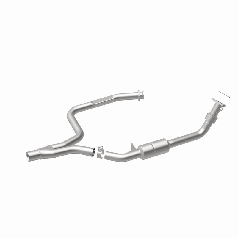 MagnaFlow California Grade CARB Compliant Direct-Fit Catalytic Converter 4481476 360 Degree Image Set