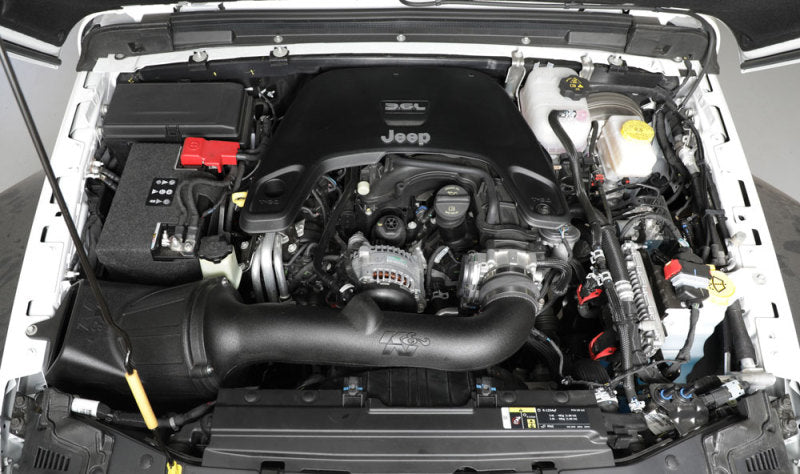 K&N Engineering K&N 18-20 Jeep Grand Cherokee 3.6L V6 Performance Intake Kit 57-1576 57-1576 Photo - Mounted