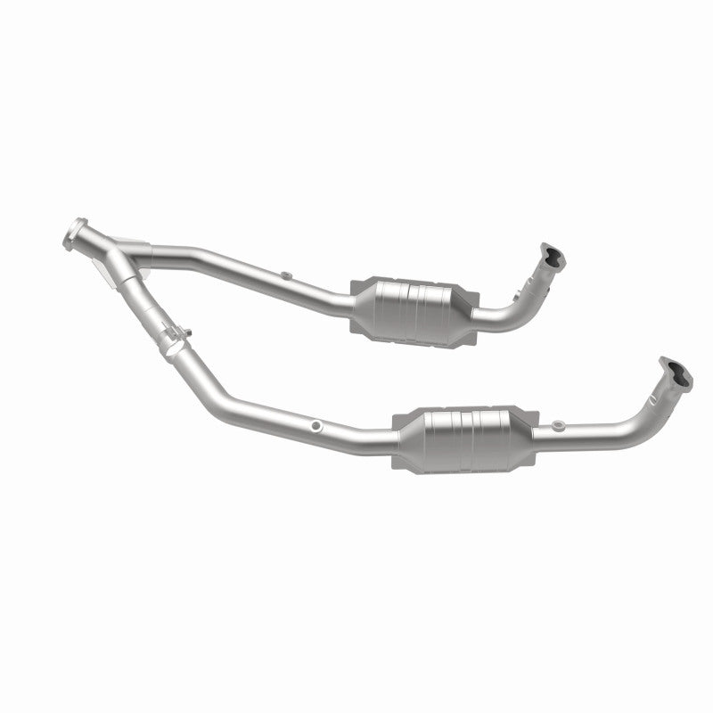 MagnaFlow Land Rover Discovery HM Grade Federal / EPA Compliant Direct-Fit Catalytic Converter 93689 360 Degree Image Set