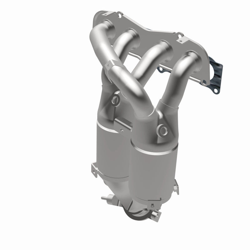 MagnaFlow Toyota Highlander HM Grade Federal / EPA Compliant Manifold Catalytic Converter 23085 360 Degree Image Set