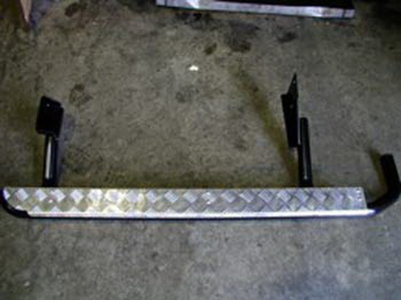 ARB Deluxe Side Rail & Step S 80Ser W/Flr 4411010 4411010 Photo - Primary