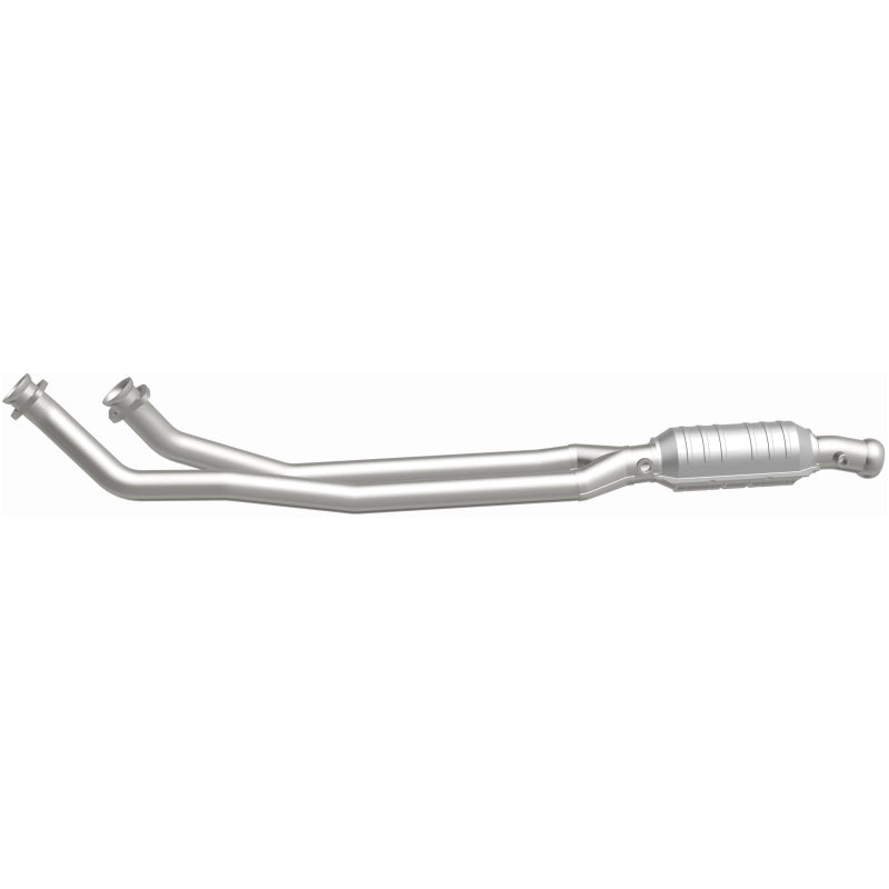 MagnaFlow Volvo HM Grade Federal / EPA Compliant Direct-Fit Catalytic Converter 23954 Photo - out of package