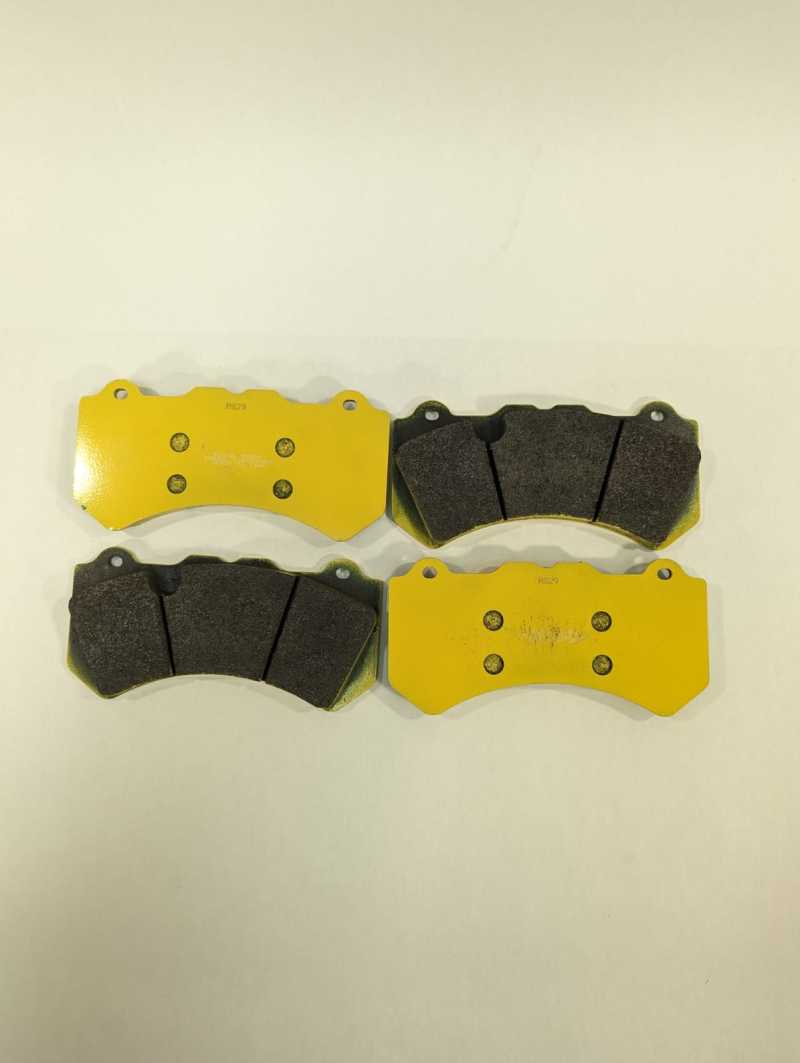 Alcon 2009+ Nissan GT-R R35 CAR70 RS29 Front Brake Pad Set PNP4470X102.4 PNP4470X102.4 Photo - Primary