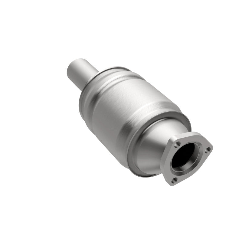 MagnaFlow Volkswagen HM Grade Federal / EPA Compliant Direct-Fit Catalytic Converter 22952 360 Degree Image Set