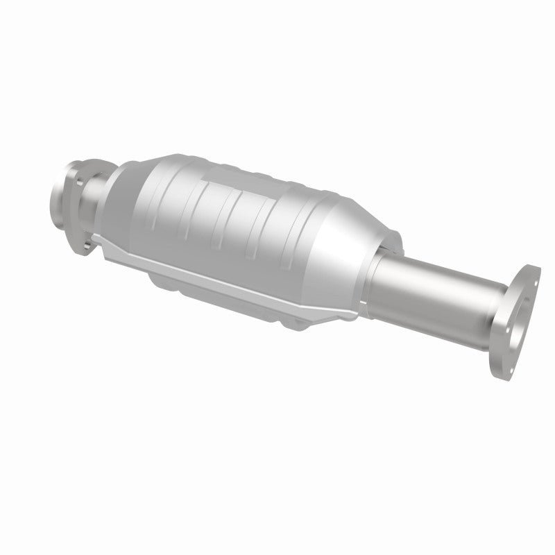 MagnaFlow Saab 900 Standard Grade Federal / EPA Compliant Direct-Fit Catalytic Converter 22833 360 Degree Image Set
