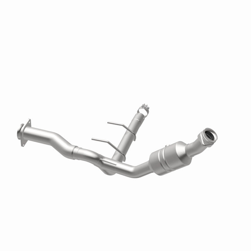 MagnaFlow 11-14 Ford F-150 5.0L Direct Fit CARB Compliant Left Catalytic Converter 5551139 5551139 360 Degree Image Set