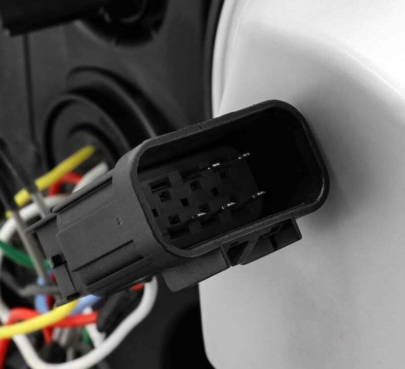 AlphaRex 15-19 Chevy Silverado 2500/3500 LUXX-Series Proj. Headlights Blk w/Actv SeqSig & SBDRL 880098 880098 User 4