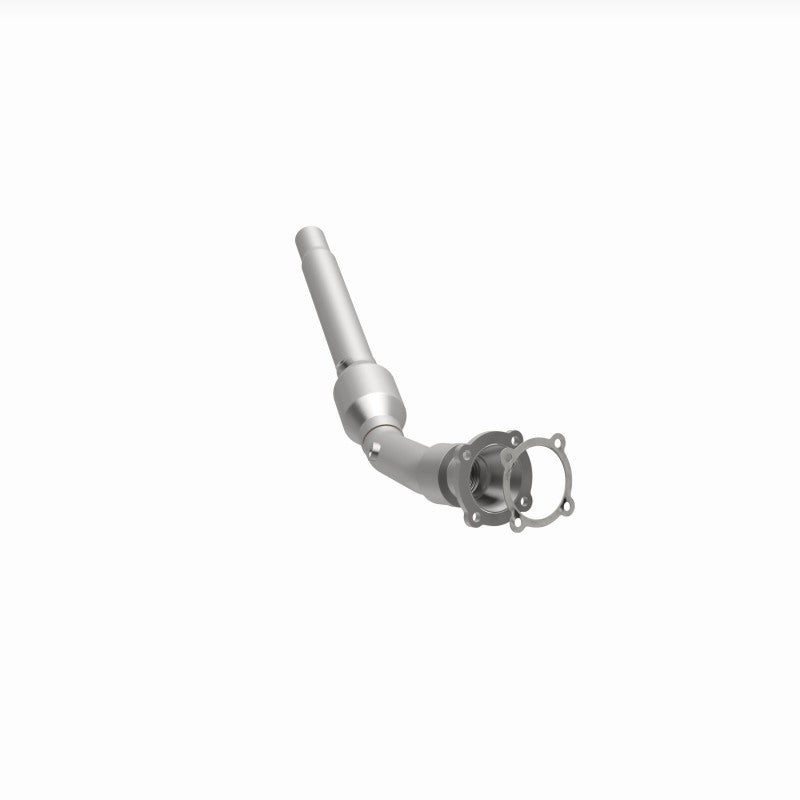 MagnaFlow Volkswagen Standard Grade Federal / EPA Compliant Direct-Fit Catalytic Converter 16426 360 Degree Image Set