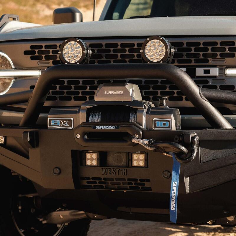 Superwinch 10000 LBS 12 VDC 3/8in x 80ft Synthetic Rope SX 10000 Winch 1710201 1710201 Photo - lifestyle view