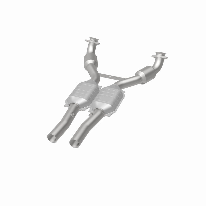 MagnaFlow Chevrolet Corvette OEM Grade Federal / EPA Compliant Direct-Fit Catalytic Converter 51460 360 Degree Image Set
