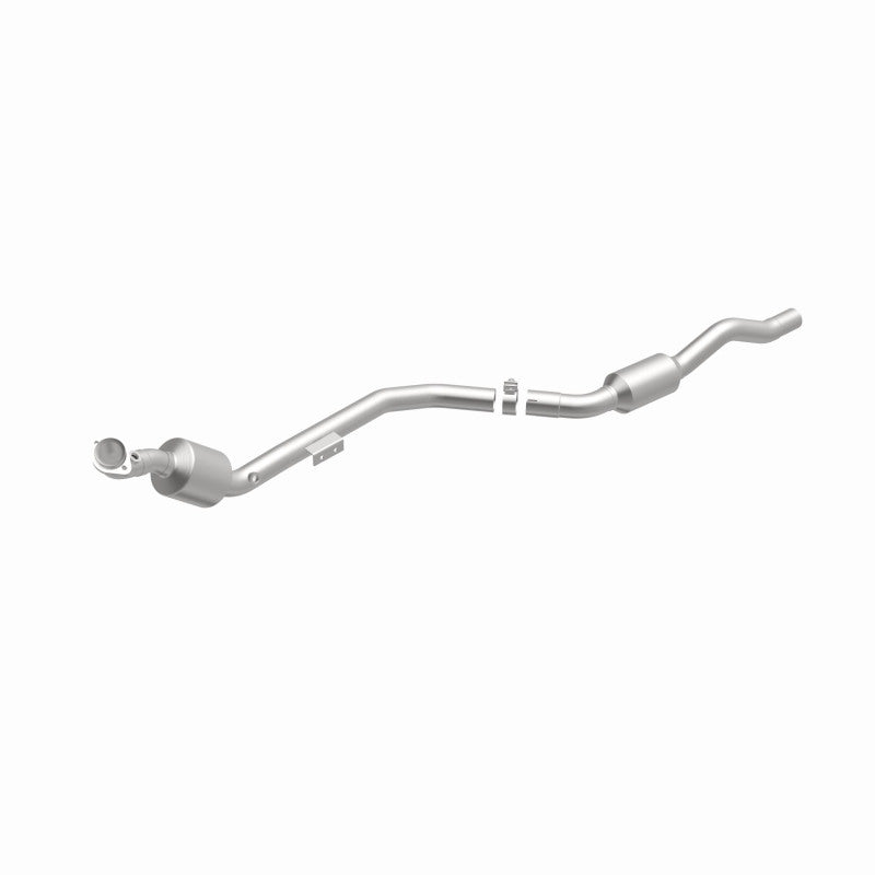 MagnaFlow Mercedes-Benz E350 California Grade CARB Compliant Direct-Fit Catalytic Converter 551645 360 Degree Image Set
