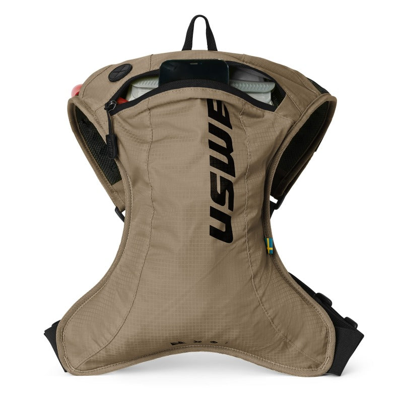USWE Outlander Moto Hydration Pack 2L - Sand 202077021 202077021 User 1