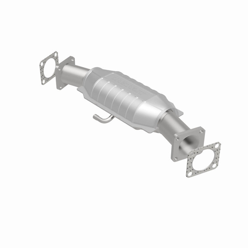 MagnaFlow Chevrolet California Grade CARB Compliant Direct-Fit Catalytic Converter 3322430 360 Degree Image Set