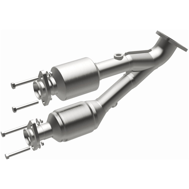 MagnaFlow Jeep Cherokee HM Grade Federal / EPA Compliant Direct-Fit Catalytic Converter 93207 Photo - out of package