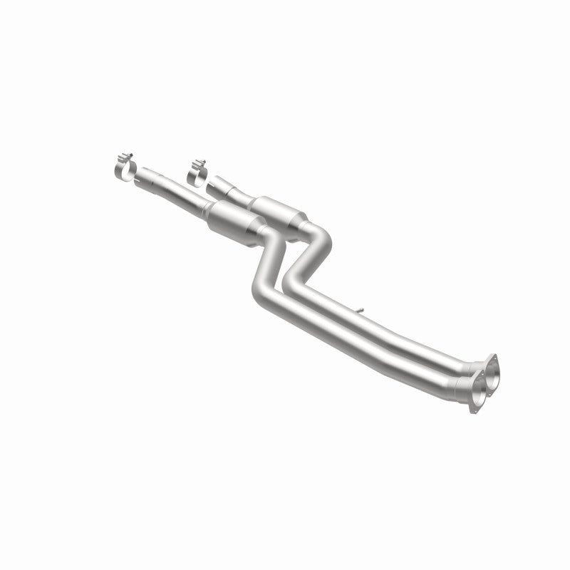 MagnaFlow BMW OEM Grade Federal / EPA Compliant Direct-Fit Catalytic Converter 52925 360 Degree Image Set
